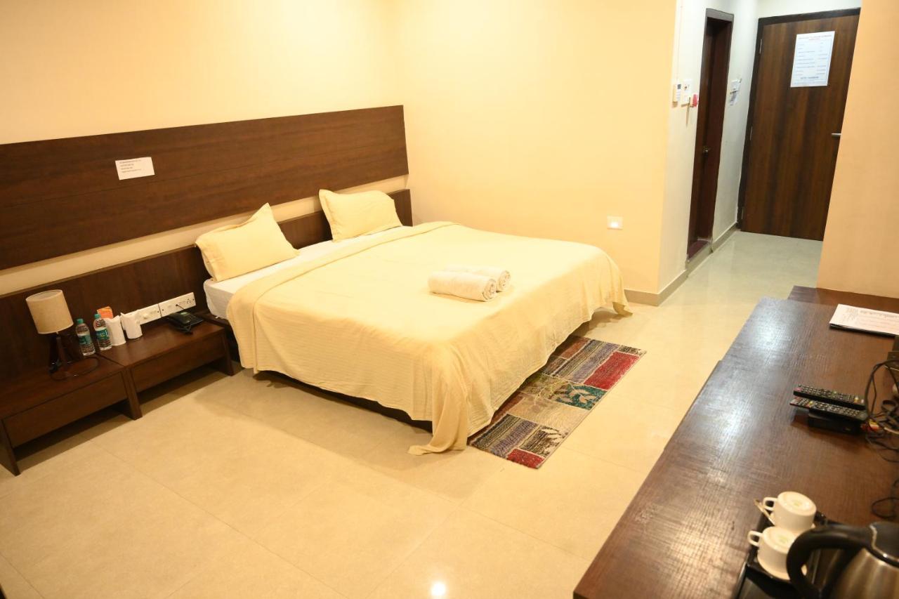 Rainbow Regis Hotel Dibrugarh Exterior photo